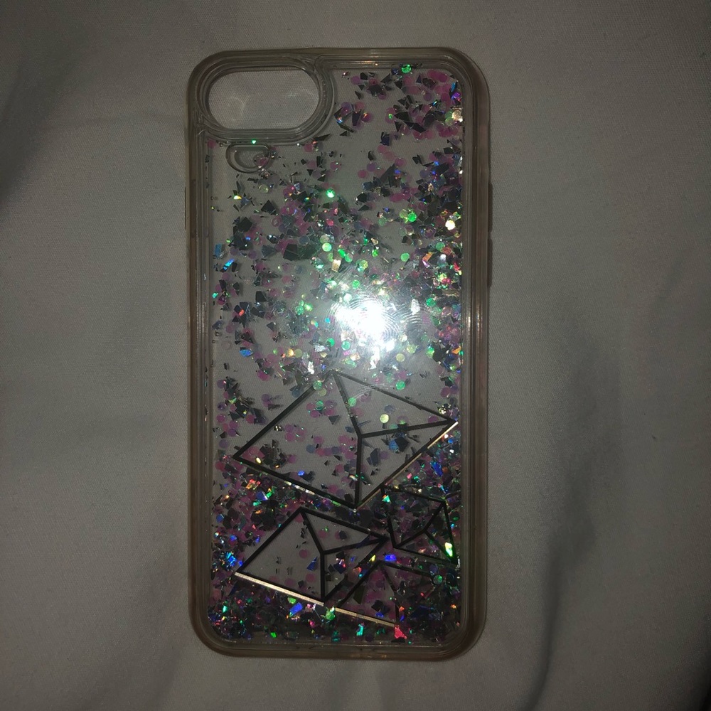 Glittery iPhone 8 phone case